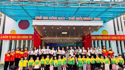 Chào đón đoàn giáo sinh thực tập đến từ Trường Đại Học Hạ Long
