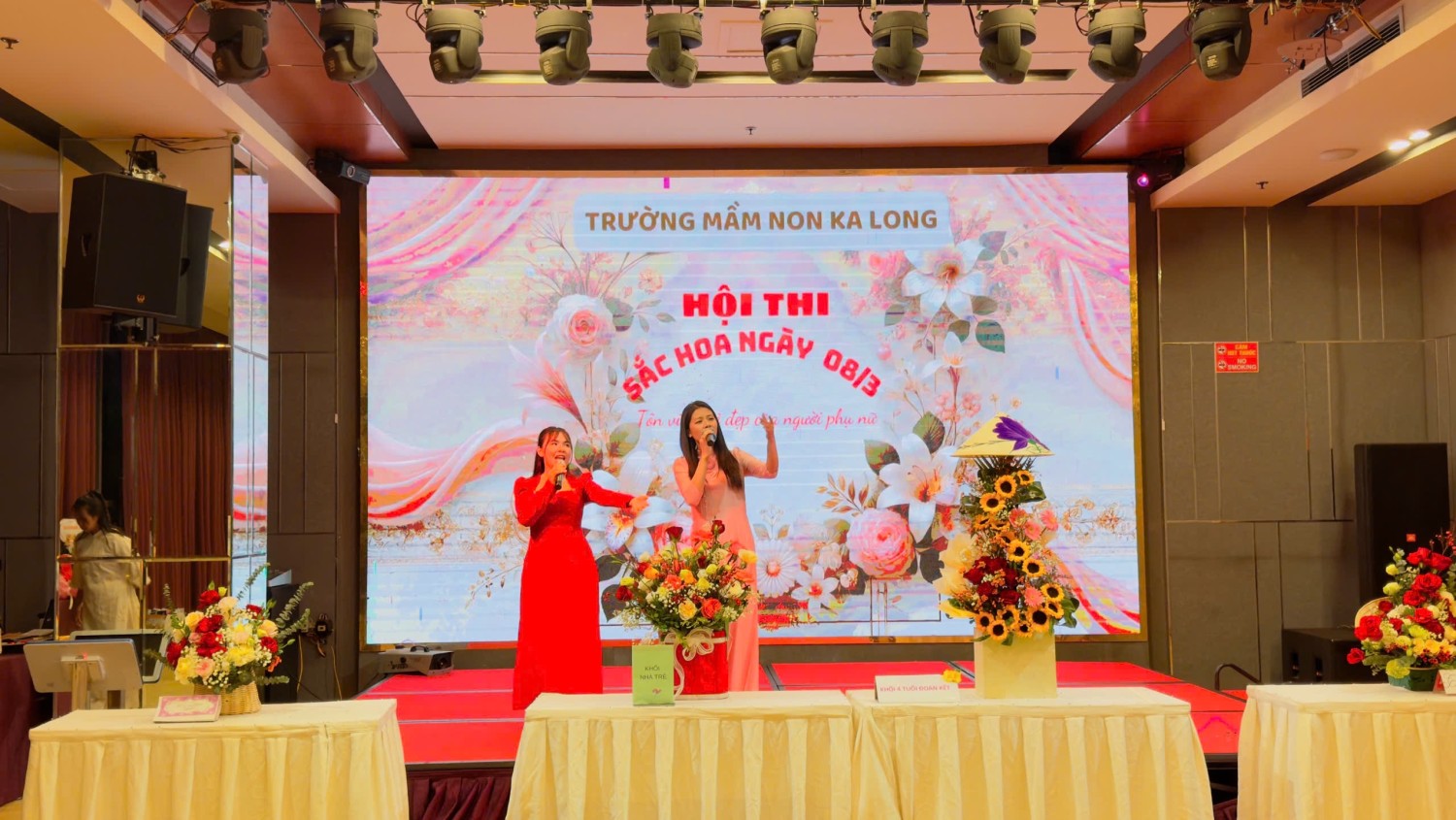 văn nghệ 2