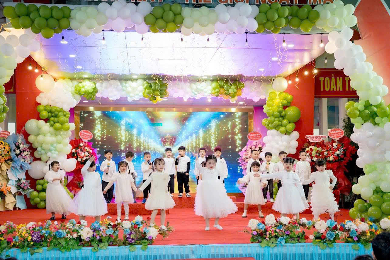 z7292117438758 7b7a5968ddf5a81904b2b86a3e6941b9