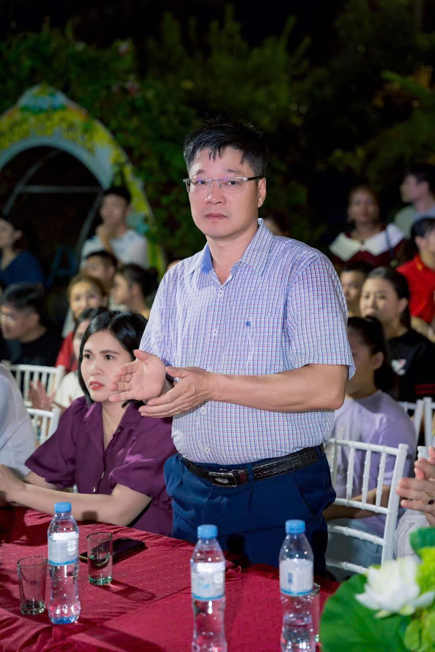 z7153001458867 1e9fb59edebc80eea5f8ff5eda5f4781