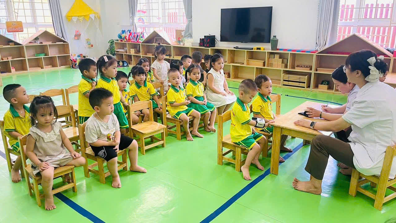 z7152999708004 e332db97a62f349fc17d6203770b8a2b